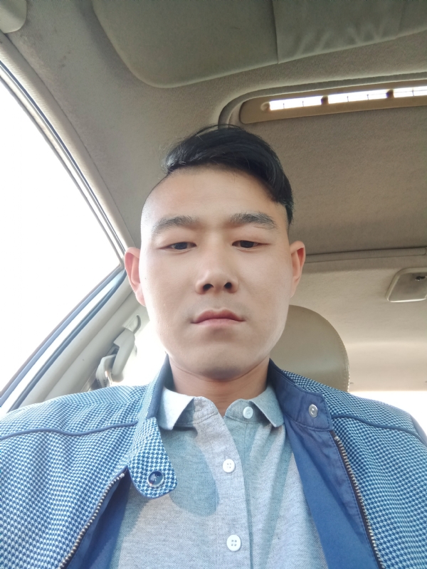 受伤的人的第一张照片--南京中老年相亲网