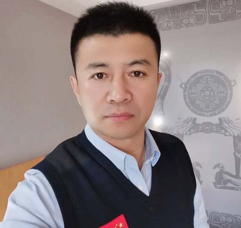 生在红旗下的第二张照片--南京中老年相亲网